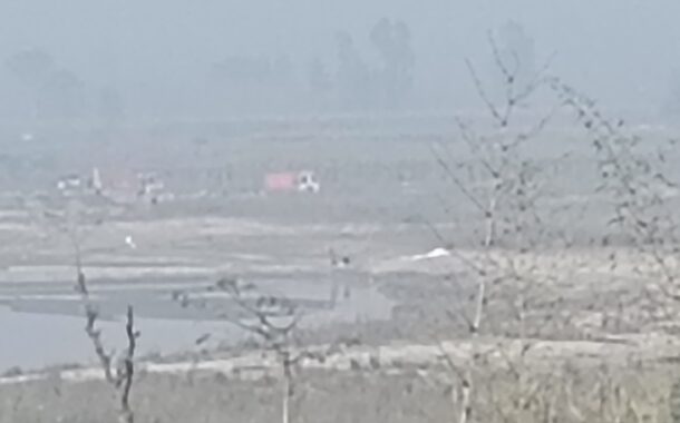 ब्रेकिंग न्यूज़ : गौला नदी में नियमों की अनदेखी, बिना धर्मकांटे हो रहा रेत खनन